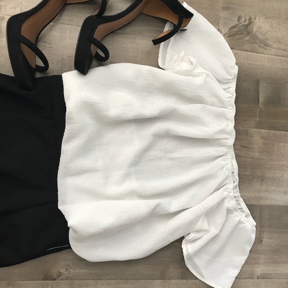 Off shoulder top - Picture 1 of 3